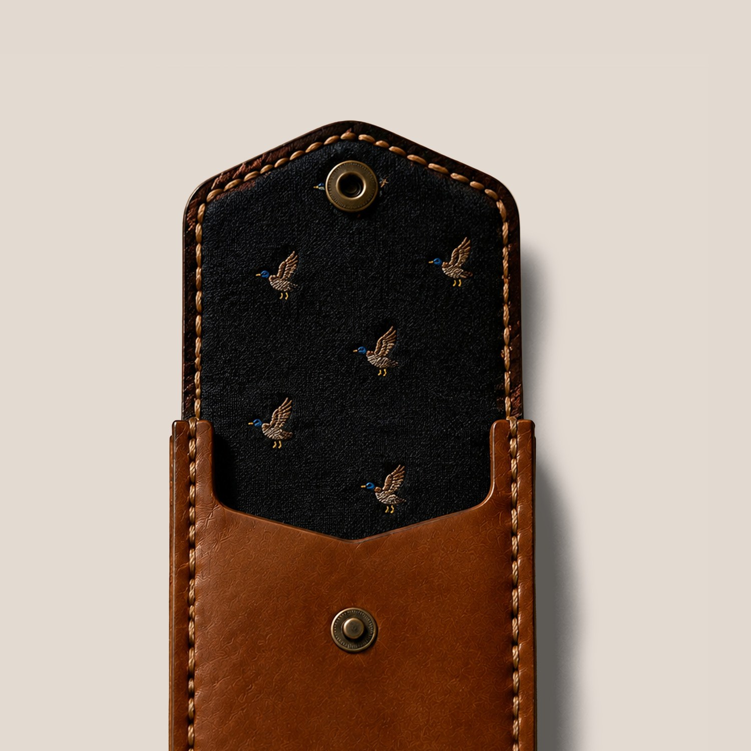 XKv 01 — open, showing its necktie lining